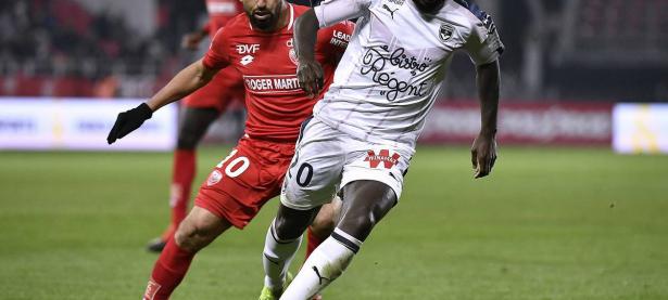 开云体育官方登录入口-包含图卢兹遭遇主场失利，积分难增的词条