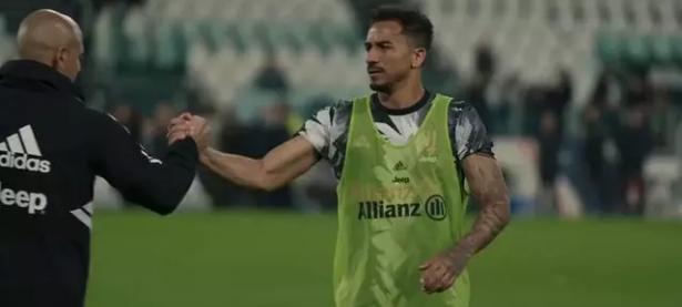 开云体育登录-里昂队前锋破门建功，助球队赢得胜利