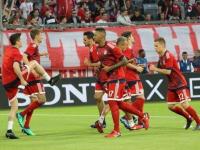 开云体育-勒沃库森攻势如潮，轻松击败对手的简单介绍