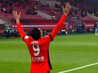 开云体育在线-身手敏捷！中超球员战场上展现技艺的简单介绍