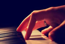 开云体育入口-苏宁远征申花，主客之争激烈，遗憾败北令球迷心碎的简单介绍