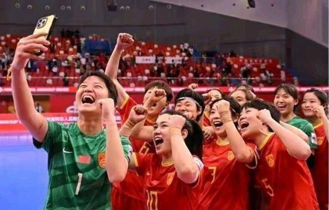 亚洲女足大赛启动，比赛激情四射场面火爆的简单介绍