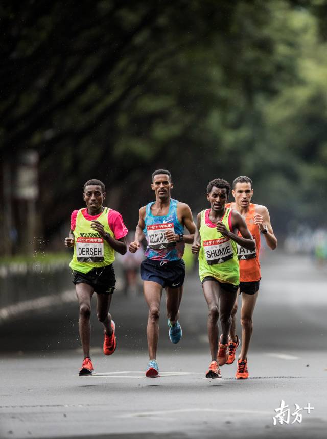 摩洛哥马拉松选手以惊人速度冲线，夺冠的简单介绍