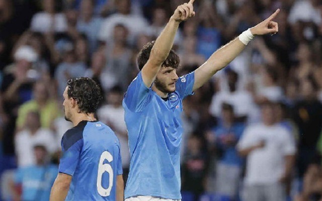 那不勒斯迎风挡，抢下榜首宝座的简单介绍