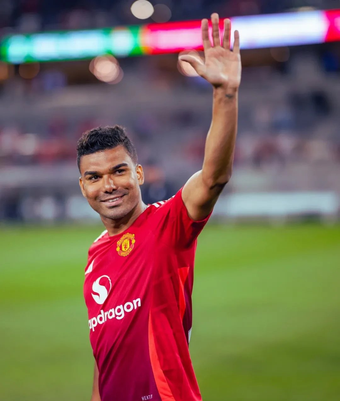 曼联主帅赞扬球员斗志，期待更好表现的简单介绍