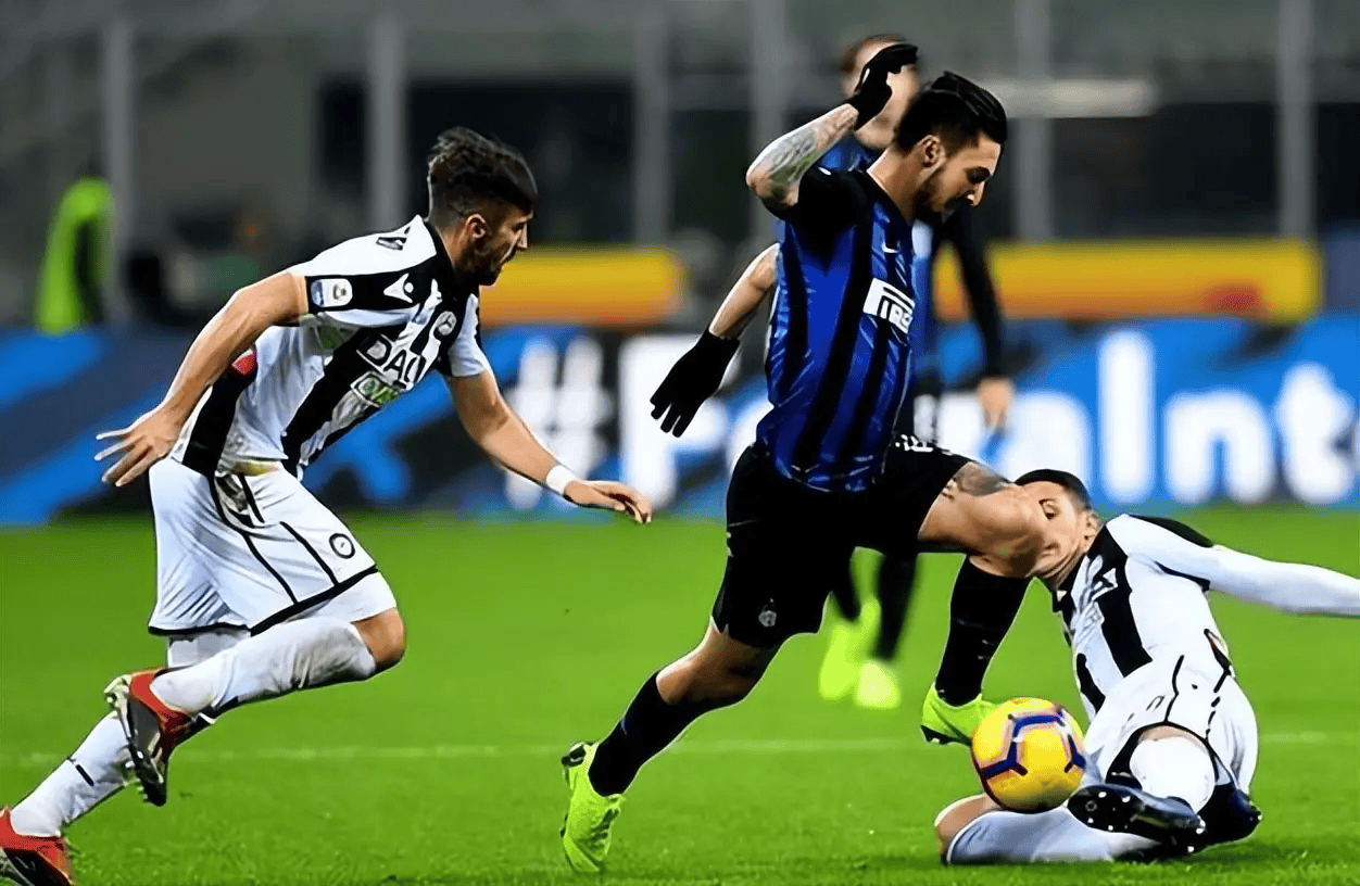 乌迪内斯连续取得平局，欲冲击前四名的简单介绍